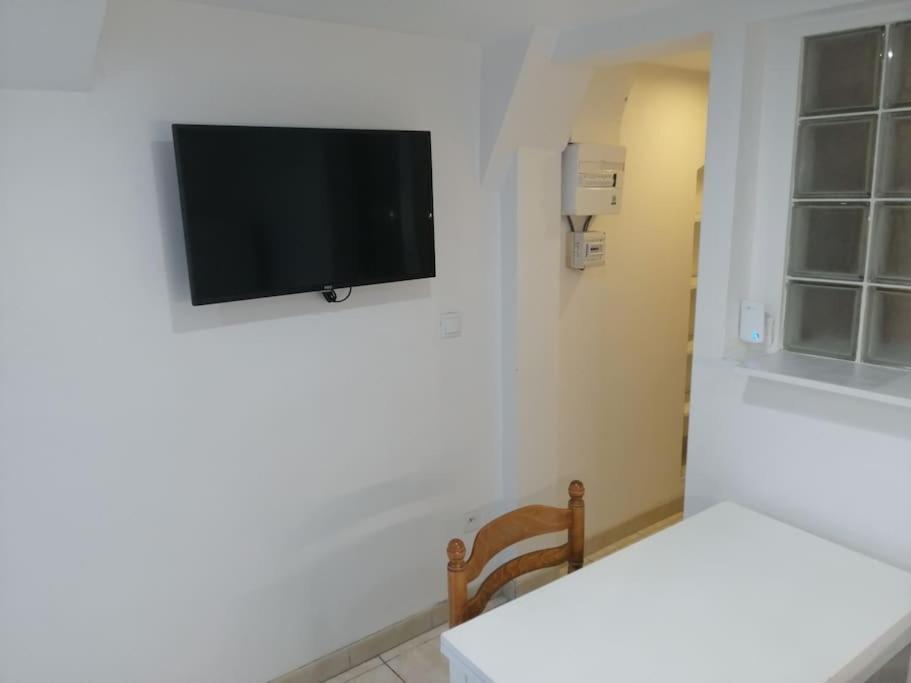 Appartement Aurore En Rez De Jardin Avec Parking Gratuit فونس المظهر الخارجي الصورة